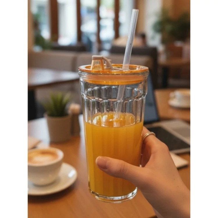 لیوان اسموتی نی دار اوکیا