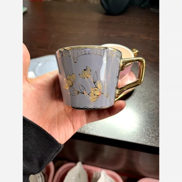 ماگ قهوه خوری ساوارز با سینی زیر