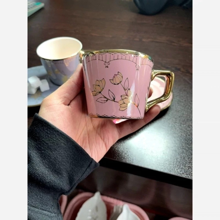 ماگ قهوه خوری ساوارز با سینی زیر