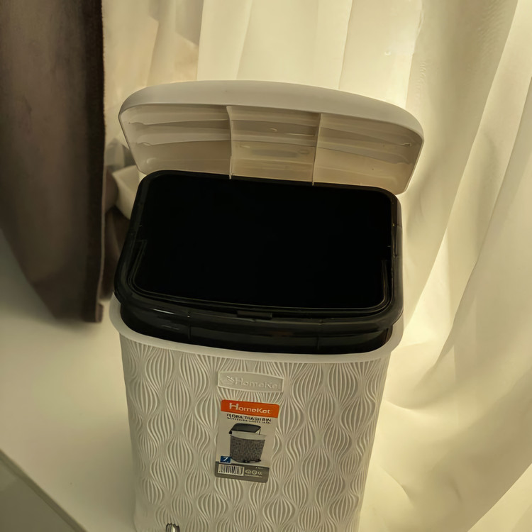 سطل پدالی کوچک ۷ لیتری فلورا هوم کت