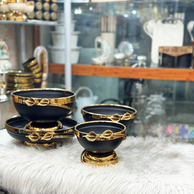 سرویس پذیرایی لیلیوم مشکی طلایی ۴ تیکه