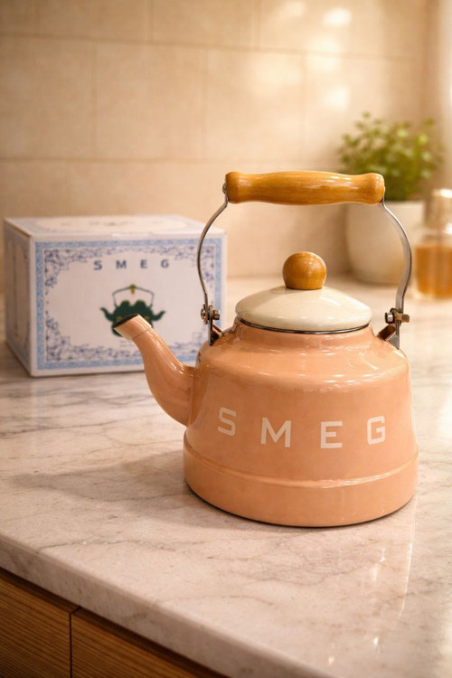 کتری لعابی اسمگ ظرفیت ۲.۵ لیتر