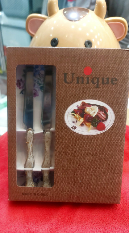 کارد ۱۲ عددی دسته ژله ای طلایی مدل موج یونیک(لاکچری)