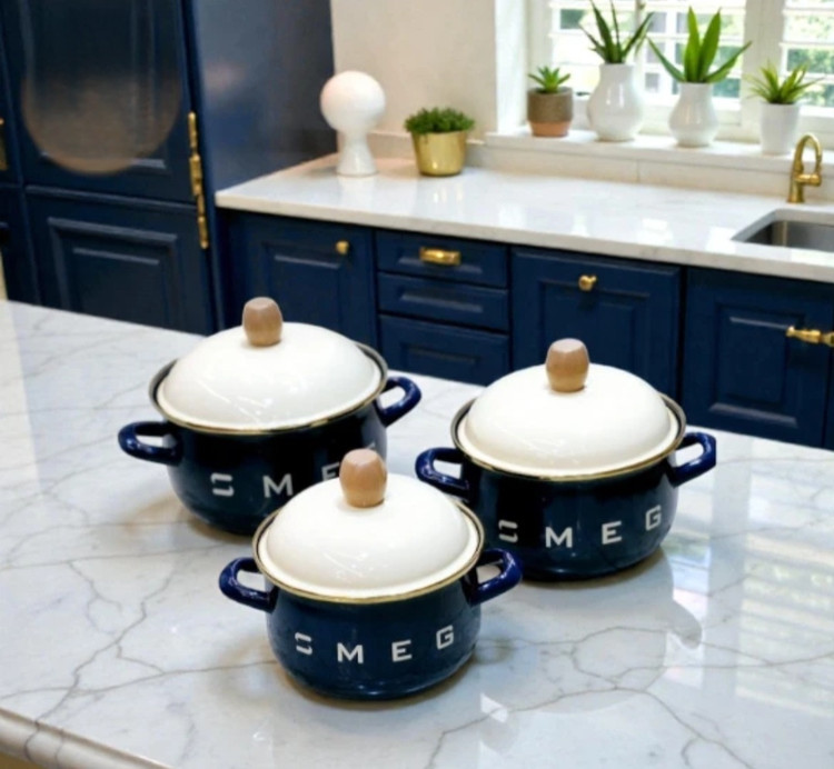 سرویس قابلمه لعابی SMEG (اسمگ)