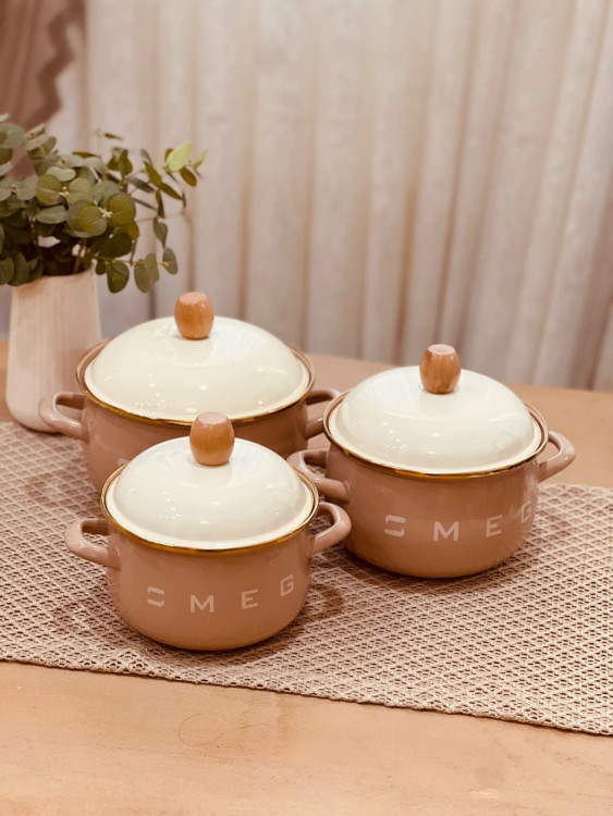 سرویس قابلمه لعابی SMEG (اسمگ)