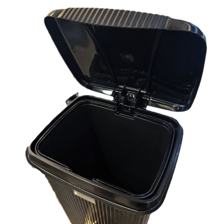 سطل زباله باران