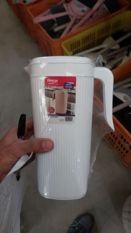 پارچ آب پلاستیکی ابتکار