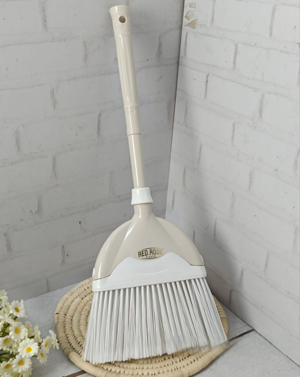 جارو پلاستیکی کدبانو رد رز