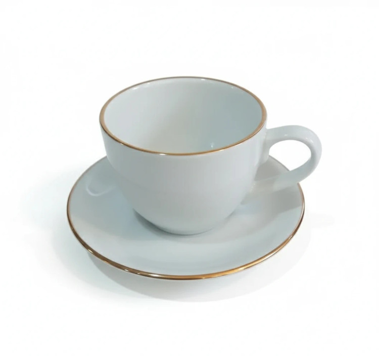 فنجان و نعلبکی چینی طرح لب طلایی با جعبه مناسب کادو