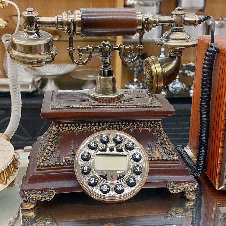تلفن رومیزی کلاسیک کد 03