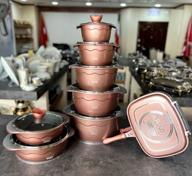 سرویس چدن ۱۶پارچه ویتن برگ