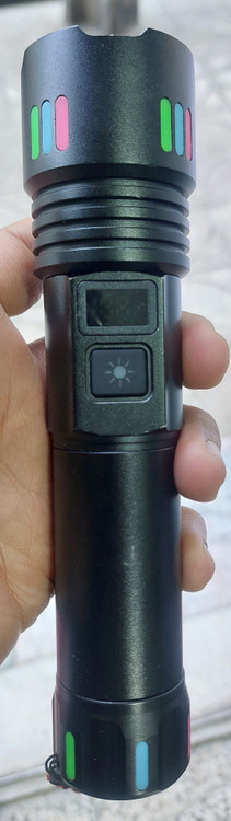 چراغ قوه قوی با شارژ USB